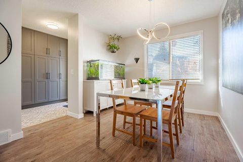 Photo of 1055 72 Avenue NW #65, Calgary, AB T2K 5S4 (MLS # A2278233)