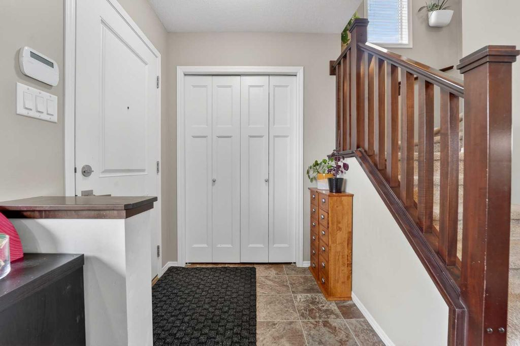 Photo of 638 Marie Van Haarlem Crescent N, Lethbridge, AB T1H 6Y9 (MLS # A2304800)