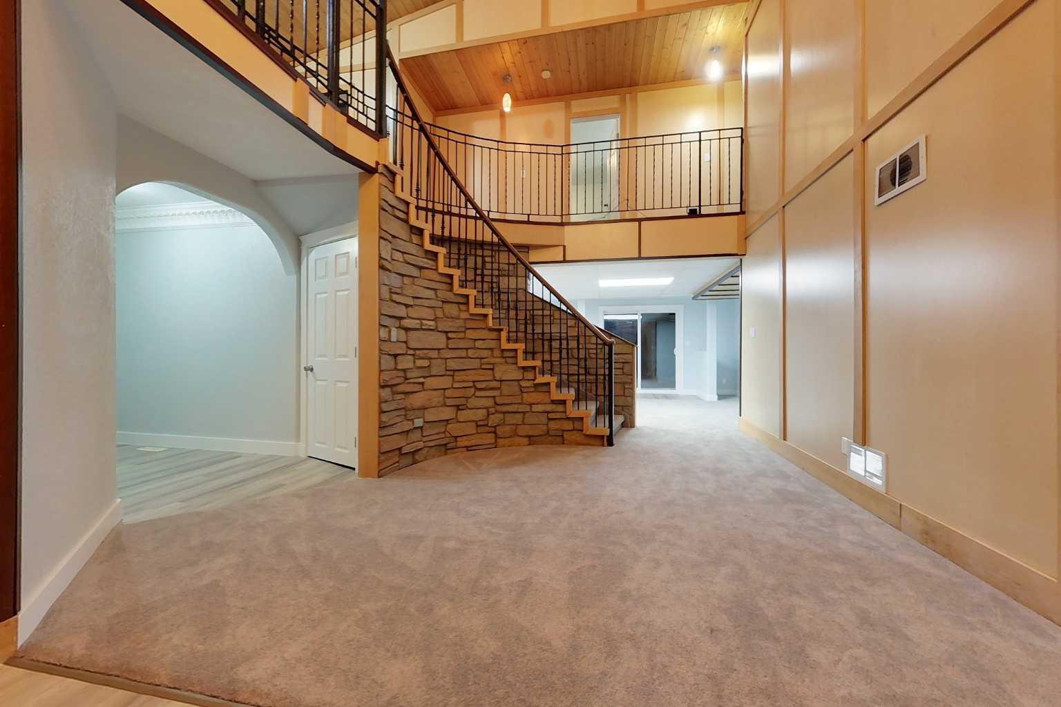 4230 caribou crescernt