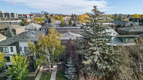 1926 36 Street SW 2 Calgary AB T3E 2Y9