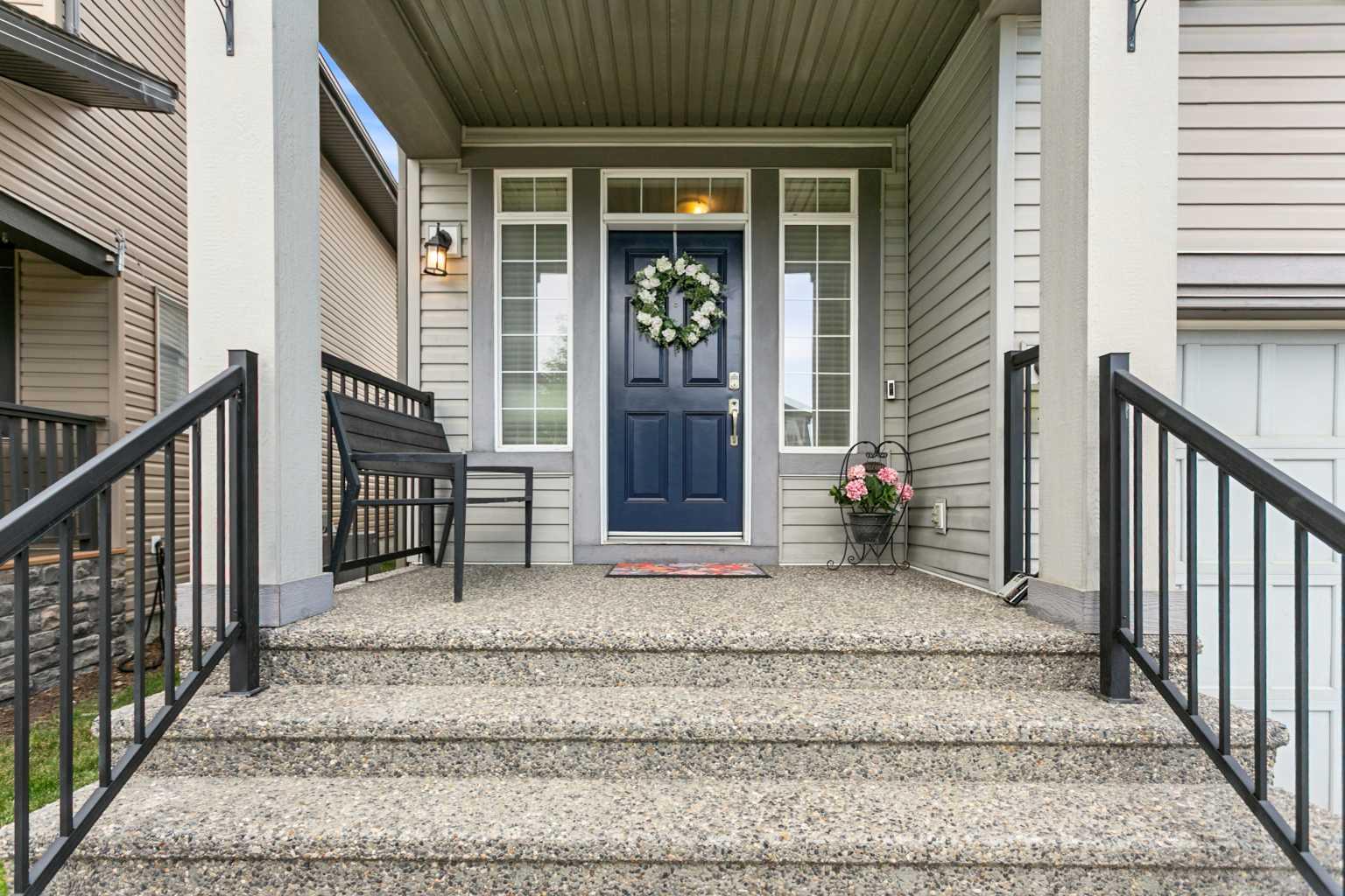 4746 Elgin Avenue SE