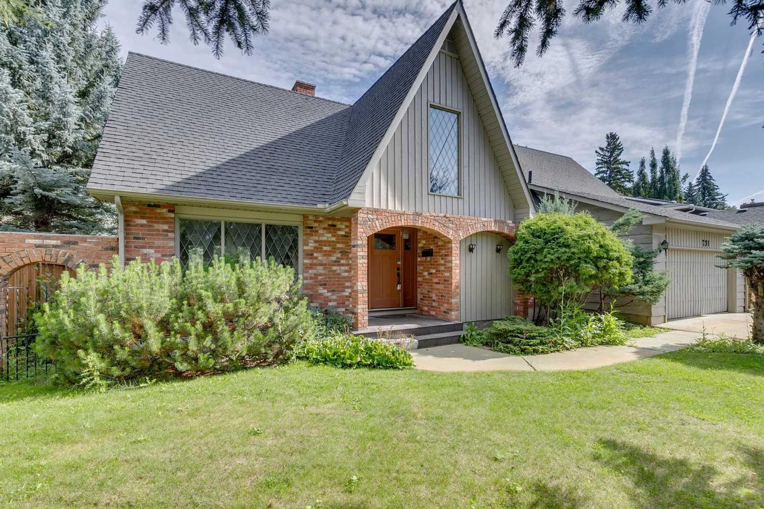 731 Willamette Drive SE