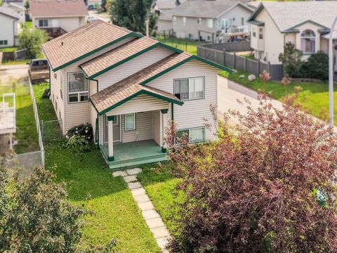 Photo of 10761 74 Avenue, Grande Prairie, AB T8W 2T2 (MLS # A2326068)