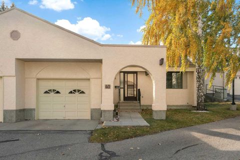 40 Sandarac Circle NW Calgary AB T3K 3V6