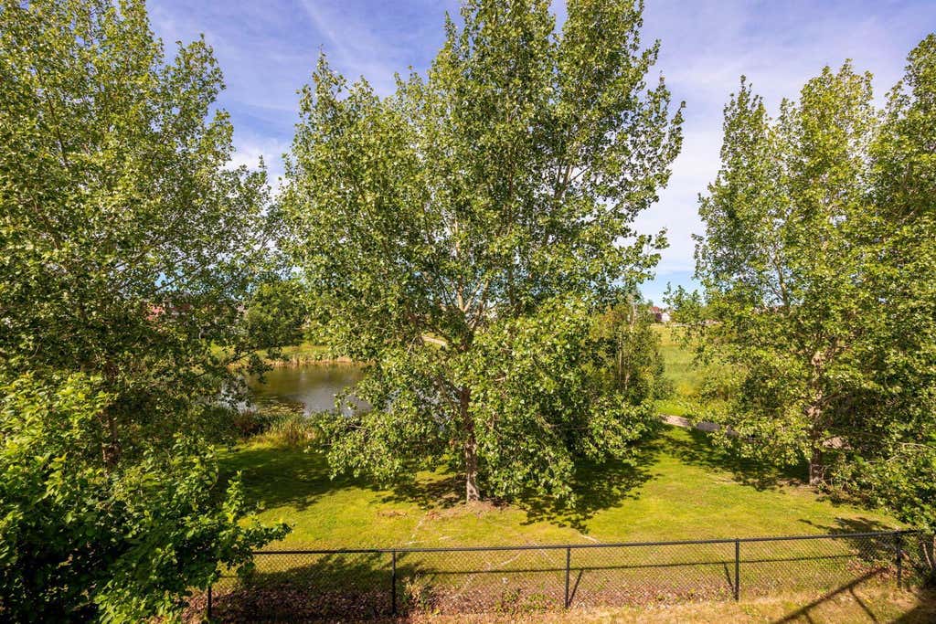 Photo of 110 Lindstrom Bay, Fort McMurray, AB T9K 2N8 (MLS # A2340044)