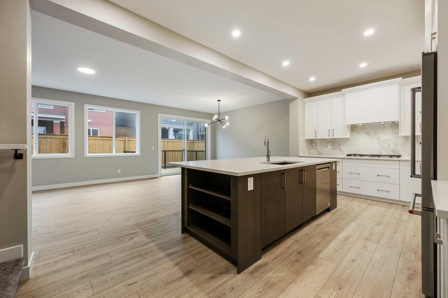 173 Edith Place NW