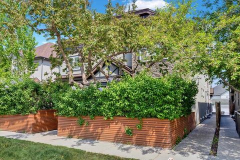 Photo of 3712 16 Street SW #2, Calgary, AB T2T 4H2 (MLS # A2315904)