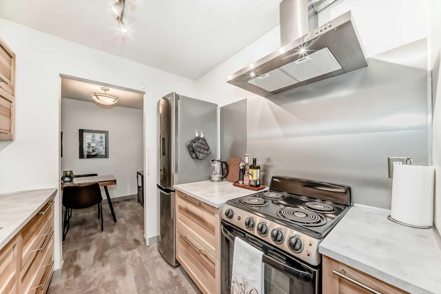 819 4A Street NE 308