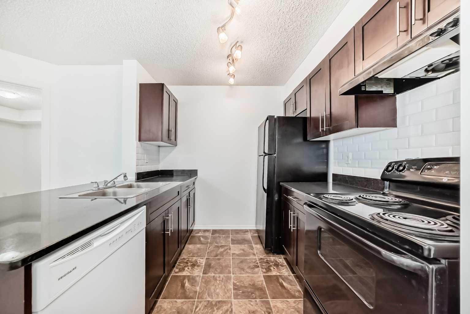 195 Kincora Glen Road NW 111