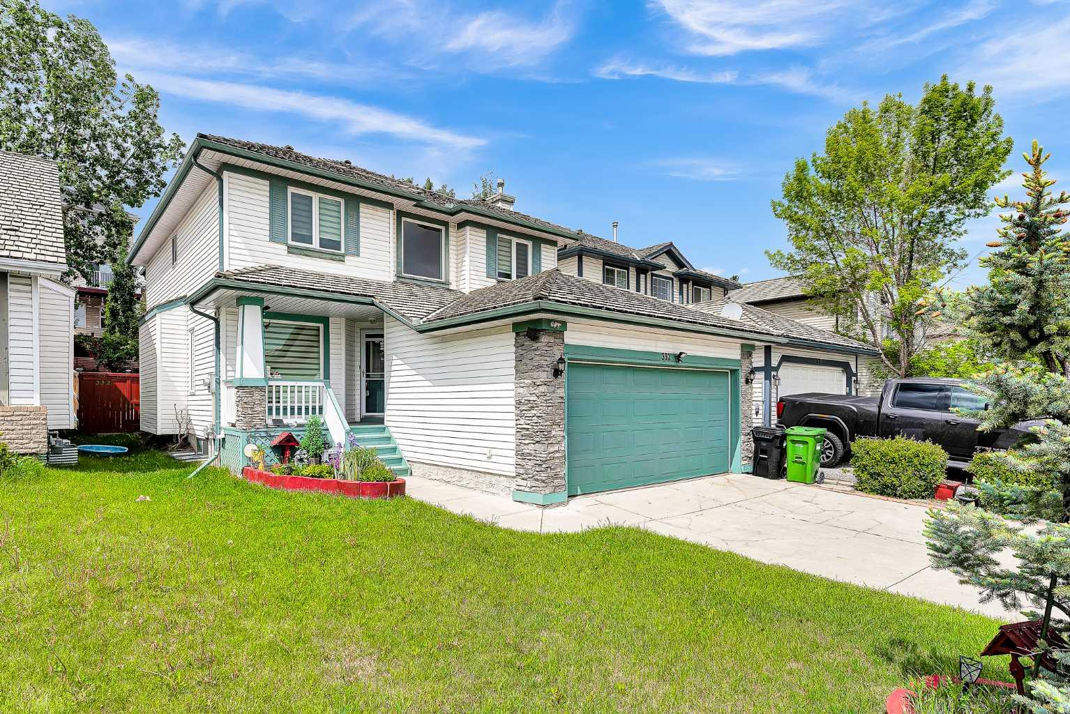 332 Harvest Hills Drive NE