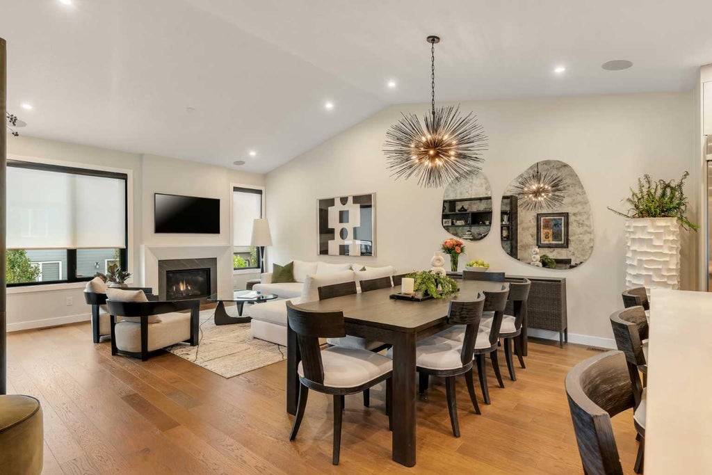 Photo of 648 Shawnee Terrace SW, Calgary, AB T2Y 0T5 (MLS # A2342226)
