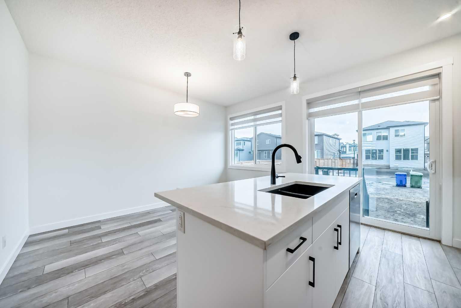 21258 Sheriff King Street SW