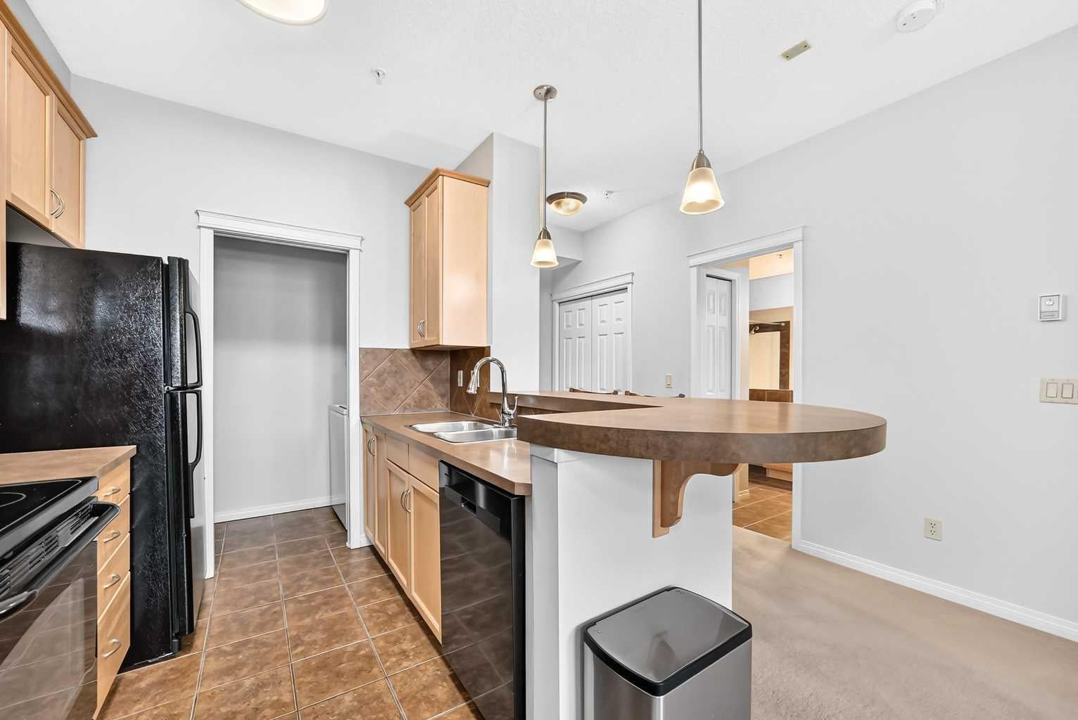 37 Prestwick Drive SE 204