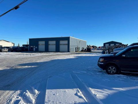 414 21 Street SE High River AB T1V 2A7