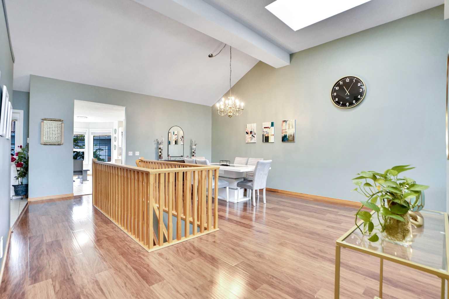 12 Christie Park Terrace SW