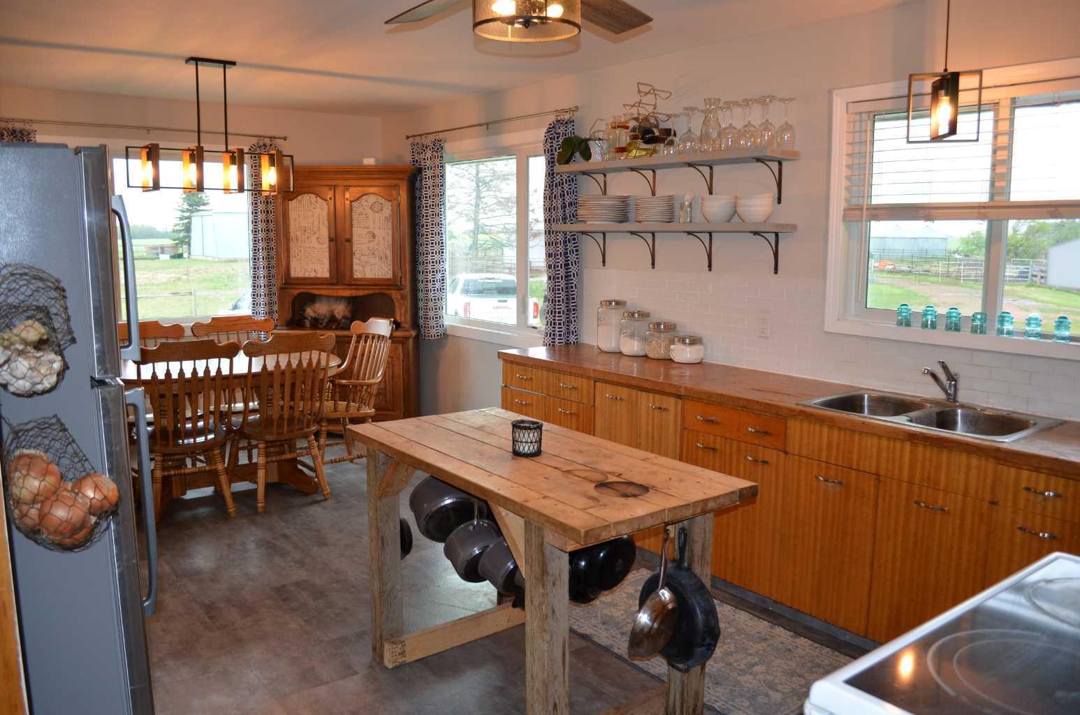 14123 Township Road 404