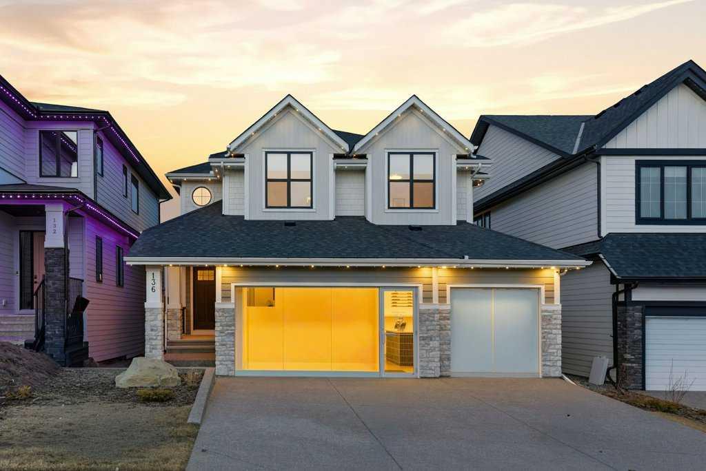 136 Creekstone Hill SW