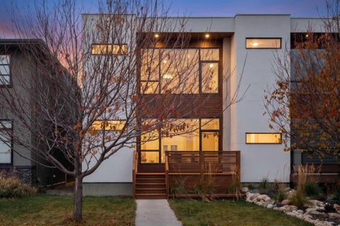 Photo of 606 23 Avenue NE, Calgary, AB T2E 1W4 (MLS # A2355004)