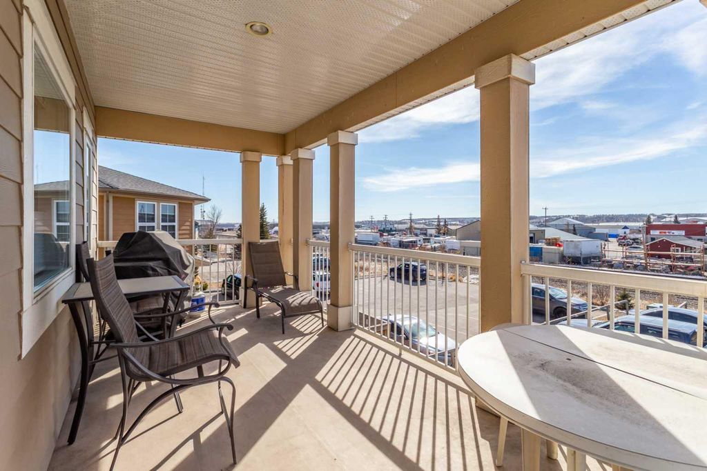 Photo of 307 1 Street E #5, Cochrane, AB T4C 1Z3 (MLS # A2281221)