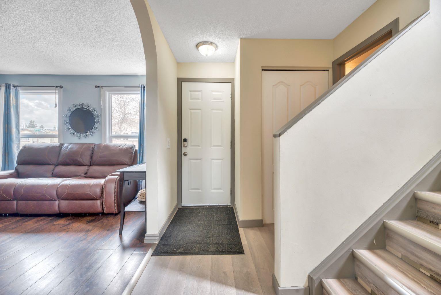 188 Rivervalley Crescent SE