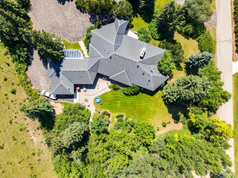 Photo of 187 Slopeview Drive SW, Calgary, AB T3H 4G6 (MLS # A2333098)