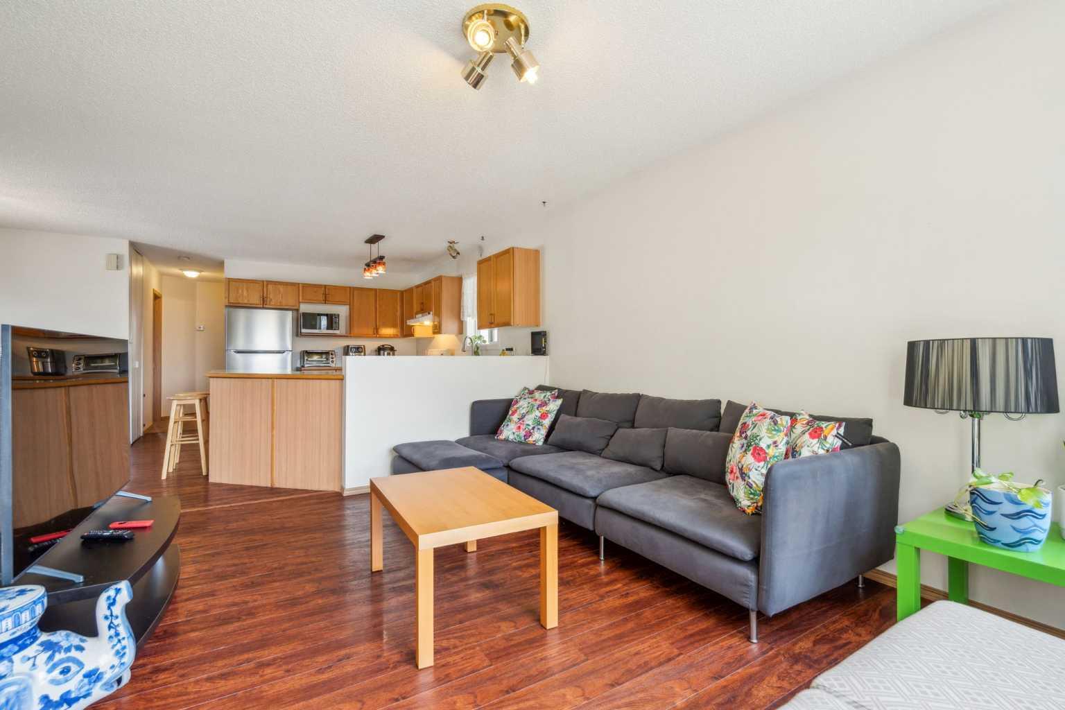 46 Applemead Close SE