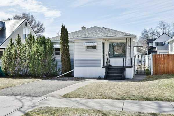 Photo of 722 20 Street S, Lethbridge, AB T1J 3J4 (MLS # A2339470)