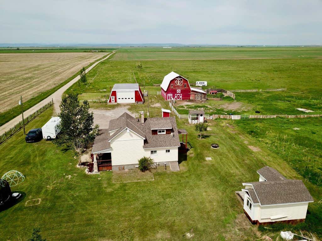Photo of 145001A Range Road 265, Rural Willow Creek No. 26, M.D. of, AB T0Z 1Z0 (MLS # A2321371)