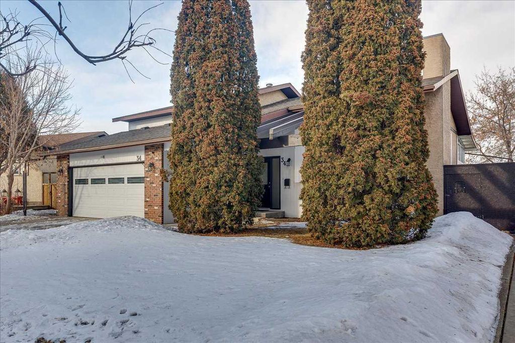 Photo of 34 Richards Crescent, Red Deer, AB T4P 3A7 (MLS # A2292452)