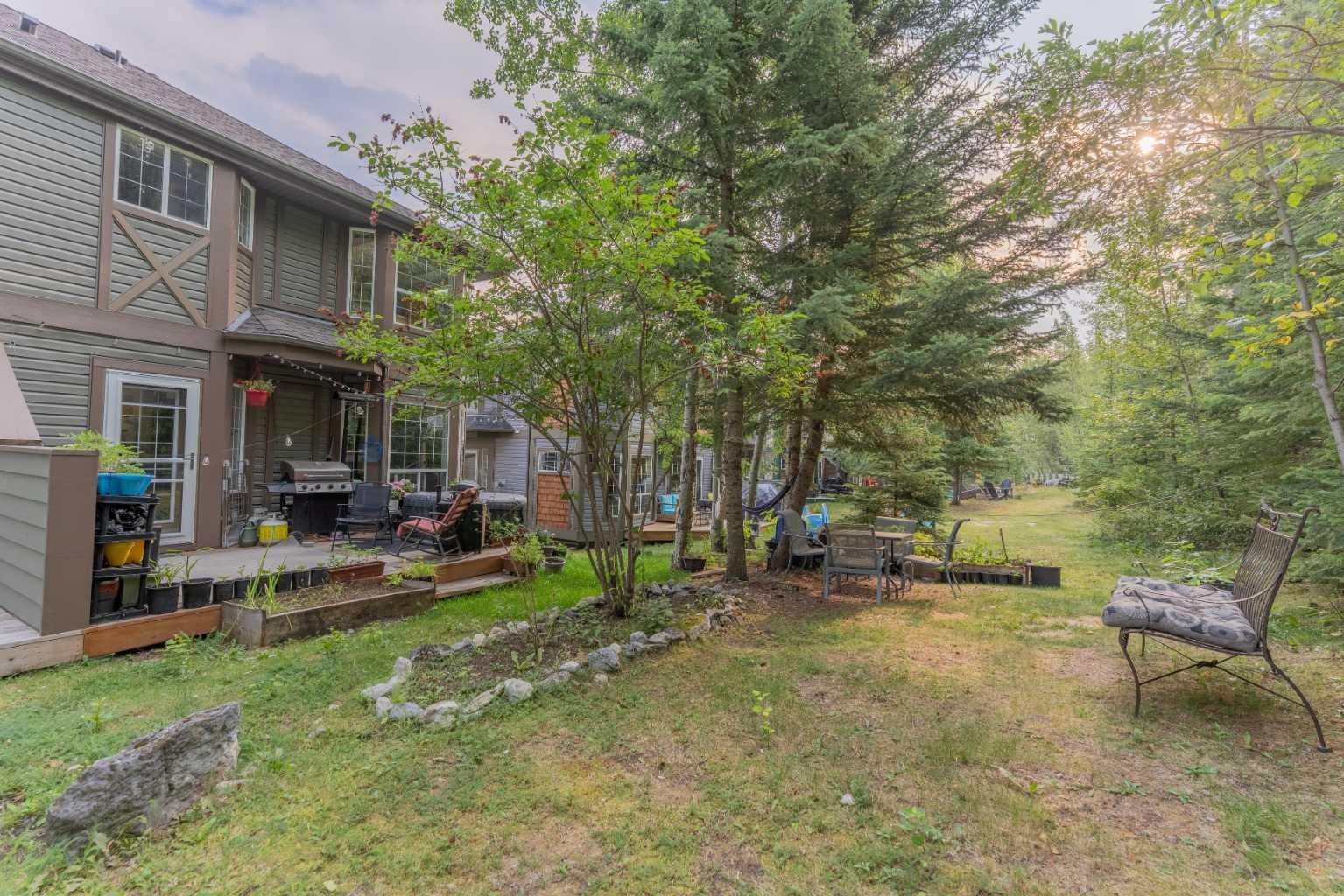827 Wilson Way 2