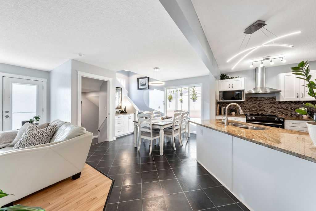 361 Cimarron Boulevard