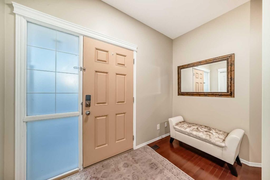 Photo of 719 Panamount Boulevard NW, Calgary, AB T3K 0P7 (MLS # A2279976)