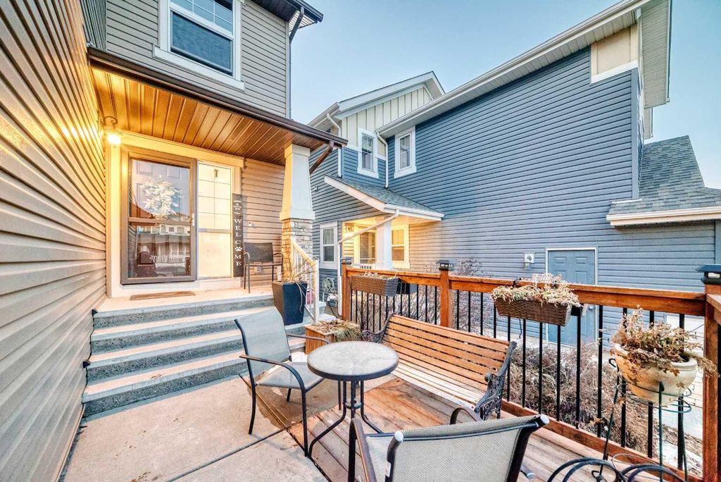 Photo of 719 Panamount Boulevard NW, Calgary, AB T3K 0P7 (MLS # A2279976)