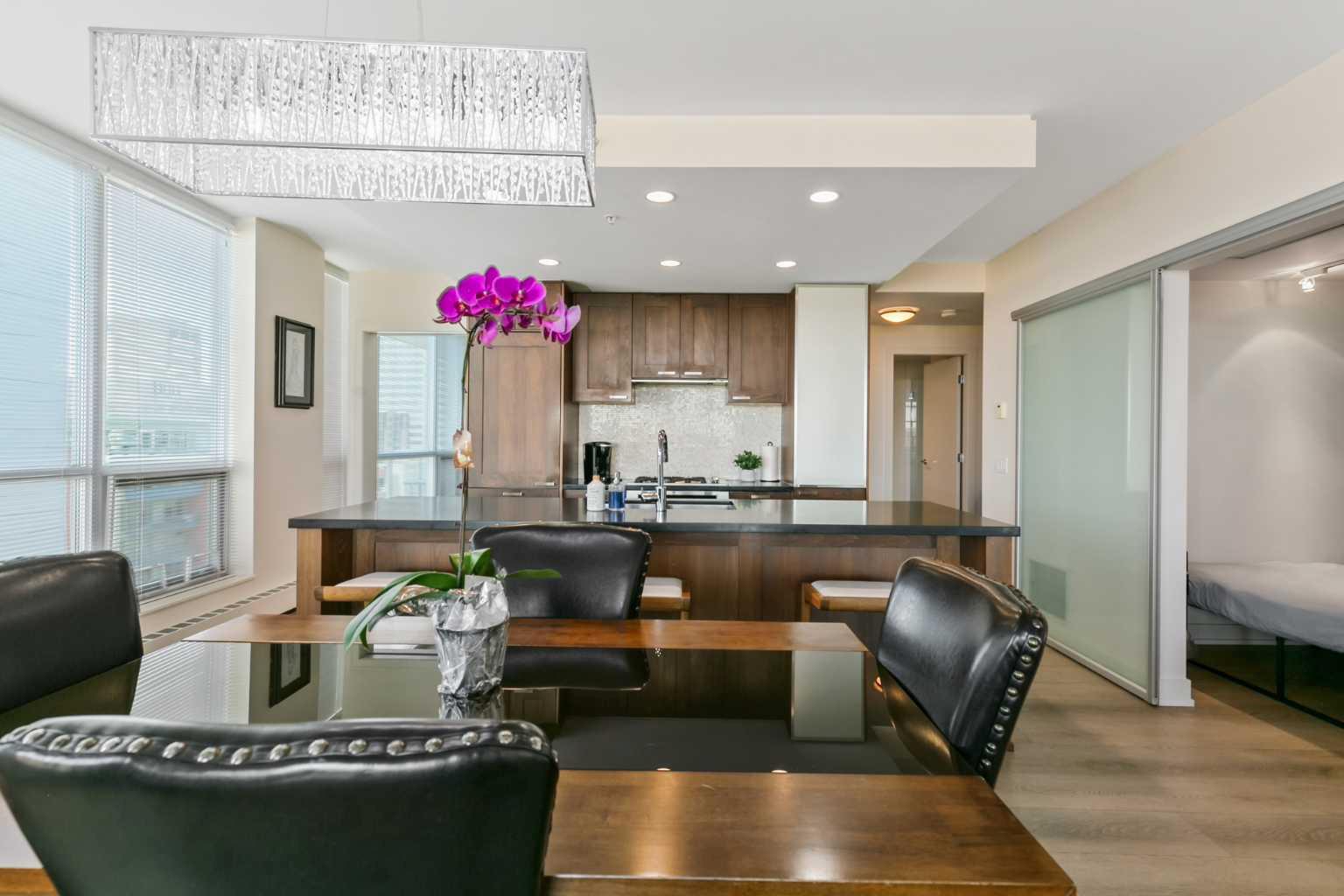 222 Riverfront Avenue SW 1213