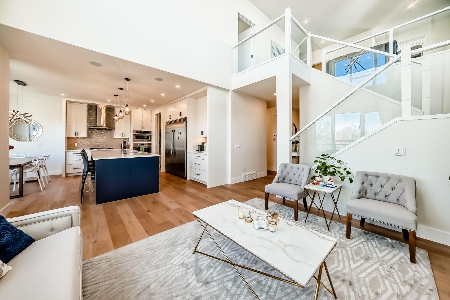 76 ROCK LAKE View NW