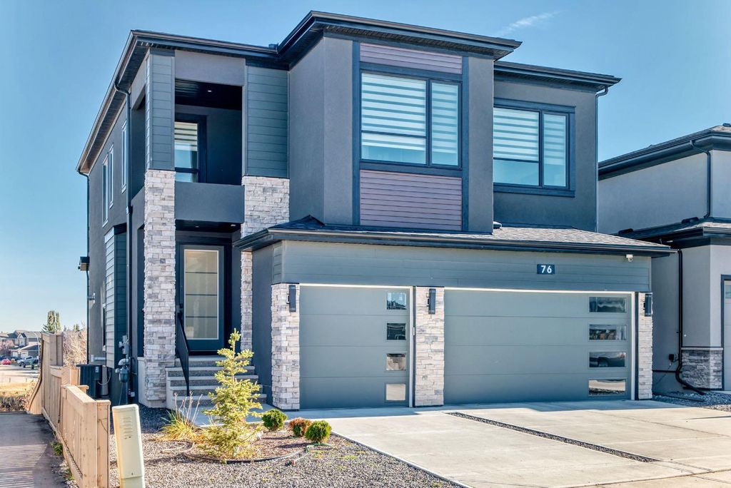 Photo of 76 ROCK LAKE View NW, Calgary, AB T3G 0E9 (MLS # A2291245)