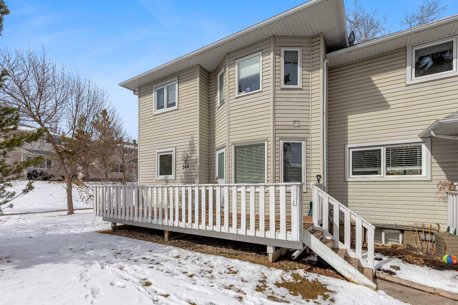 245 Killarney Glen Court SW