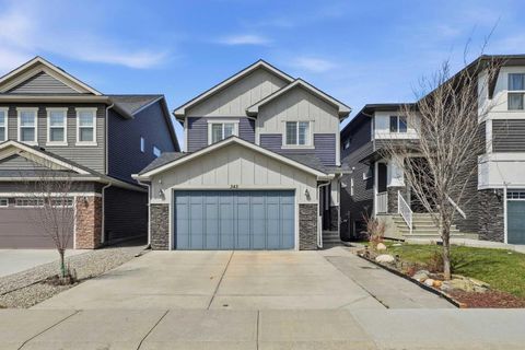 Photo of 345 Evansglen Drive NW, Calgary, AB T3P 0X7 (MLS # A2303209)