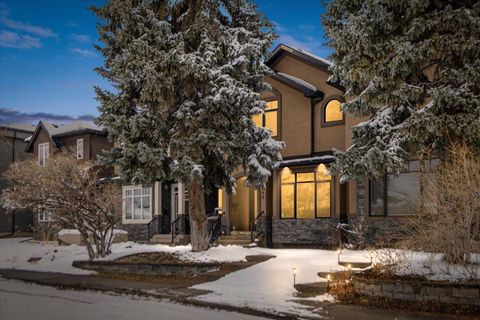 Photo of 2040 46 Avenue SW, Calgary, AB T2T 2R9 (MLS # A2299235)