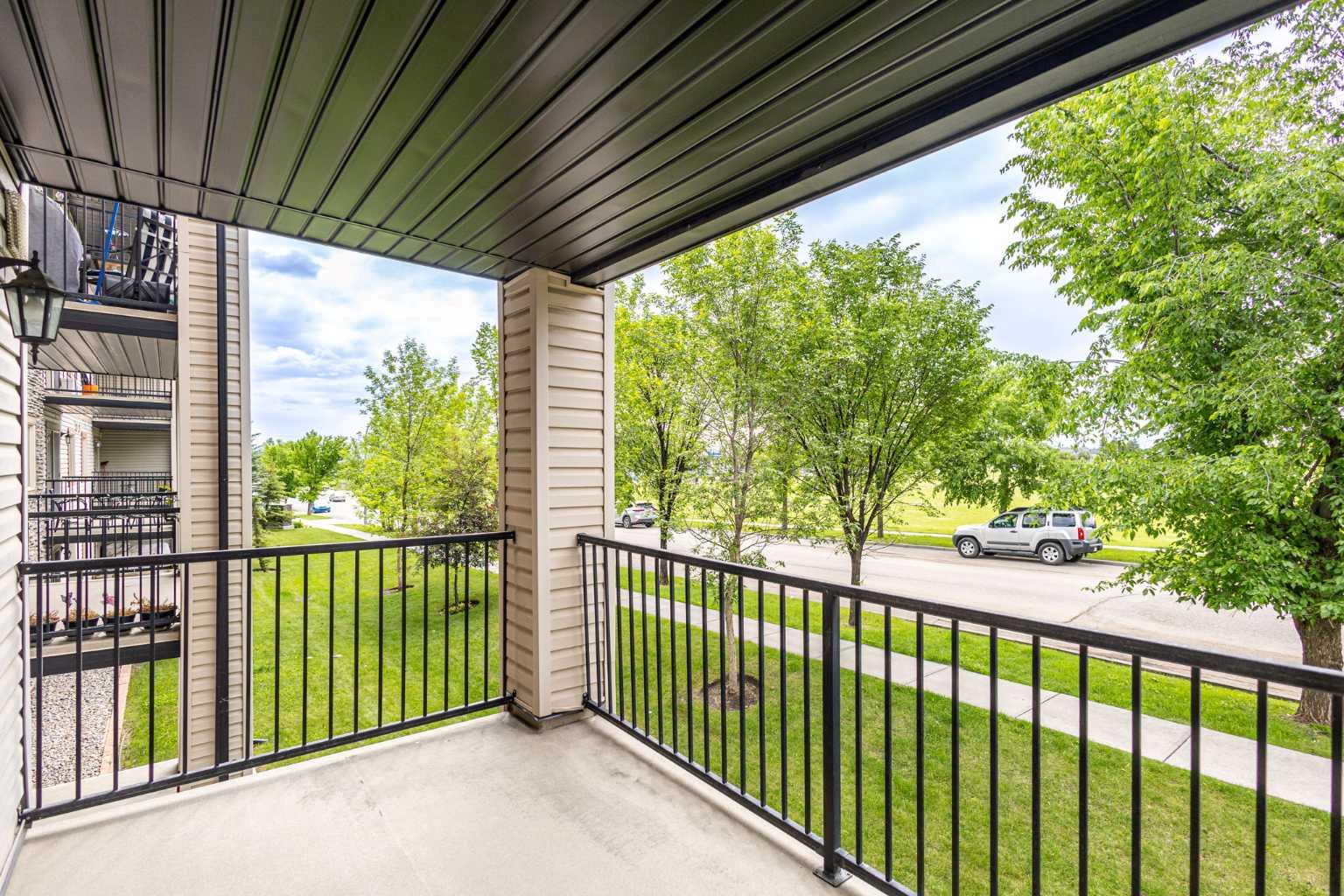8 Bridlecrest Drive SW 1223