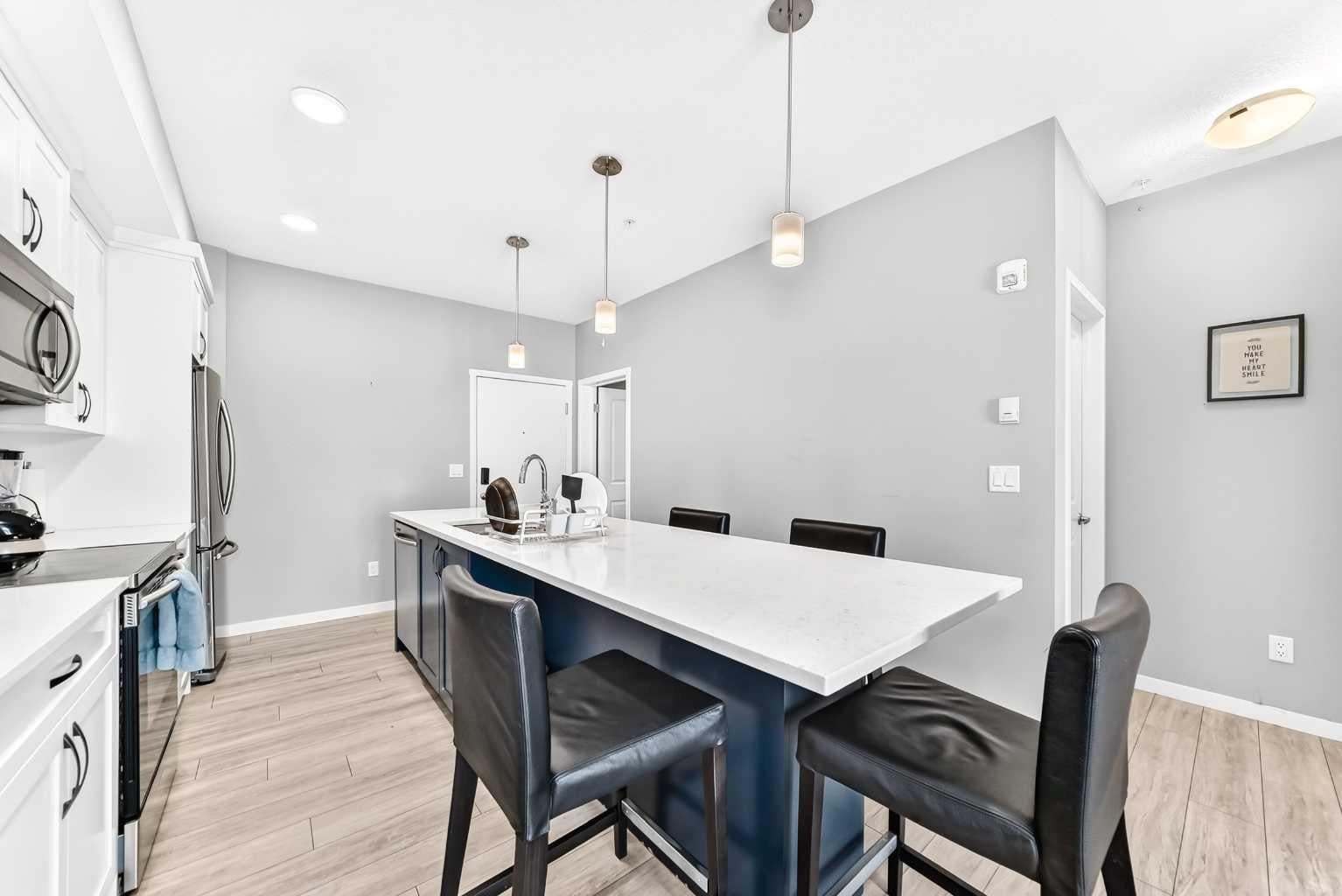 360 Harvest Hills Common NE 306