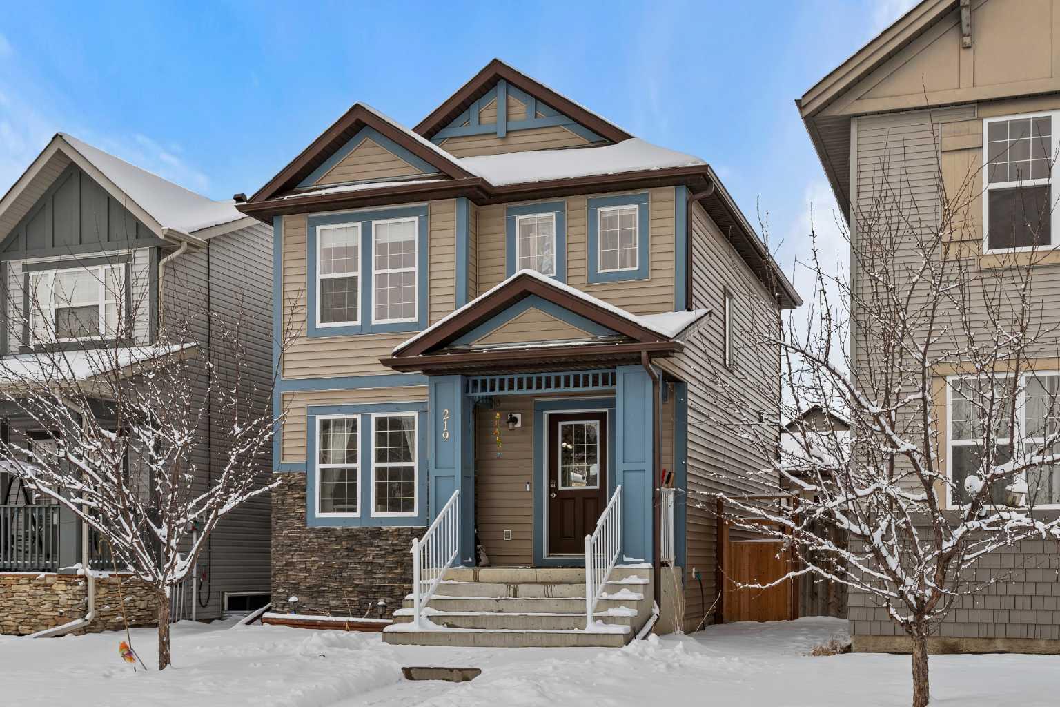 219 Silverado Plains Close SW