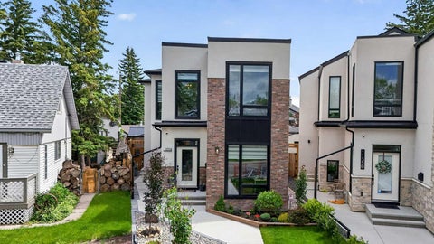 Photo of 1135A Regent Crescent NE, Calgary, AB T2E 5J6 (MLS # A2319561)