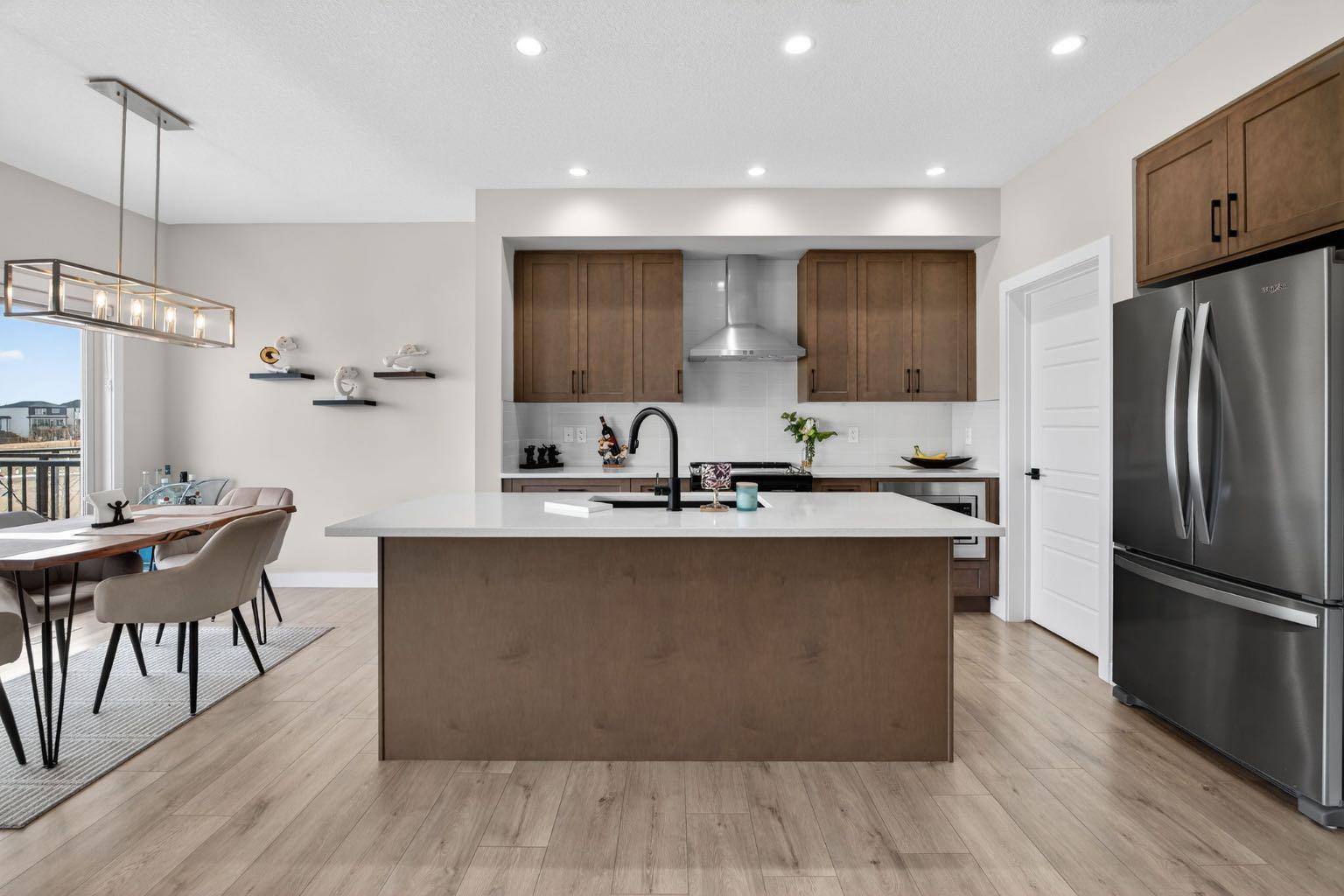 12 Cornerbrook Cove NE