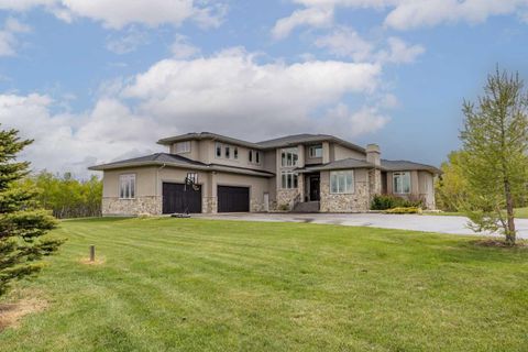 Photo of 11 Mckendrick Point, Rural Rocky View County, AB T3H 3Z5 (MLS # A2301869)