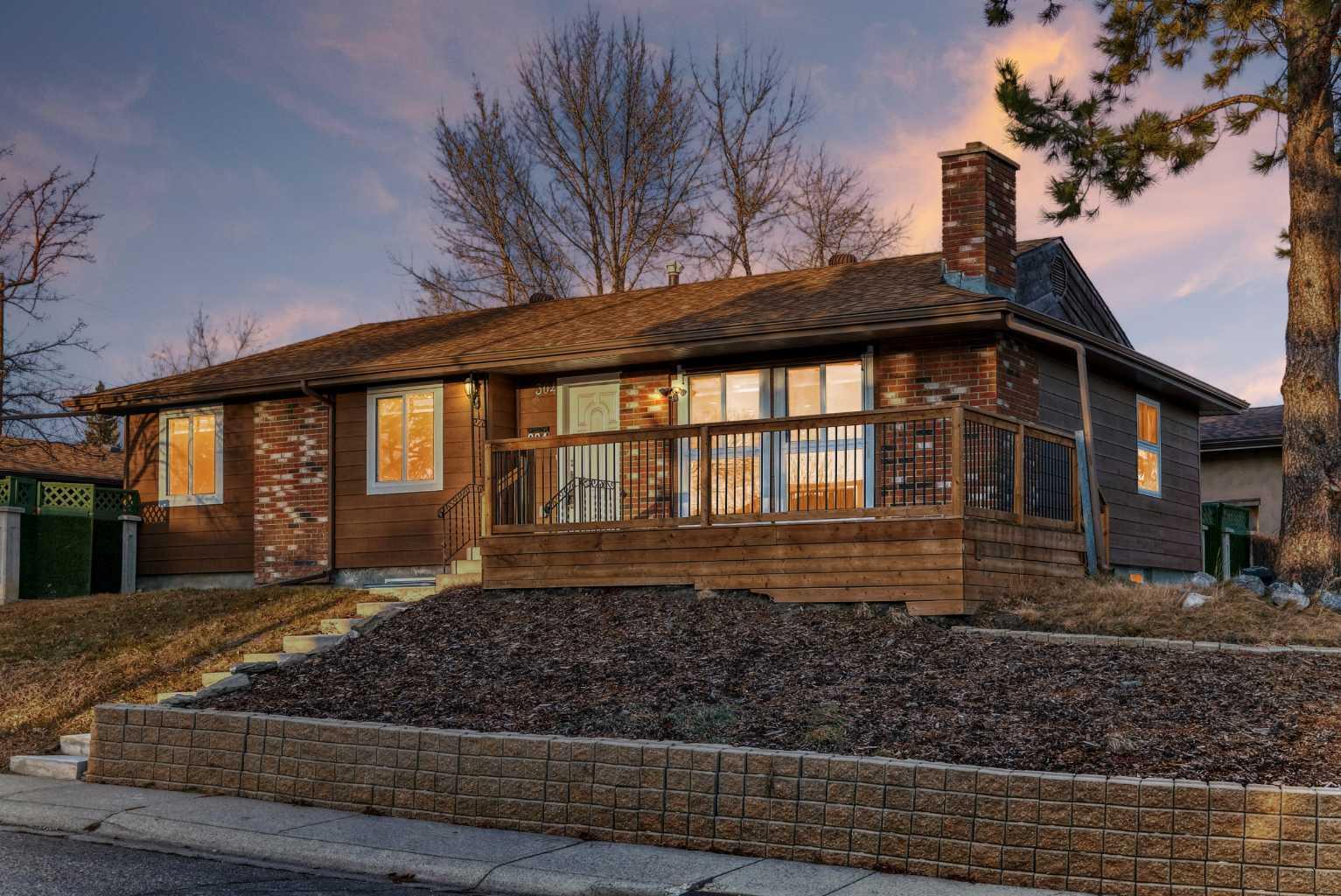 304 Huntbourne Hill NE
