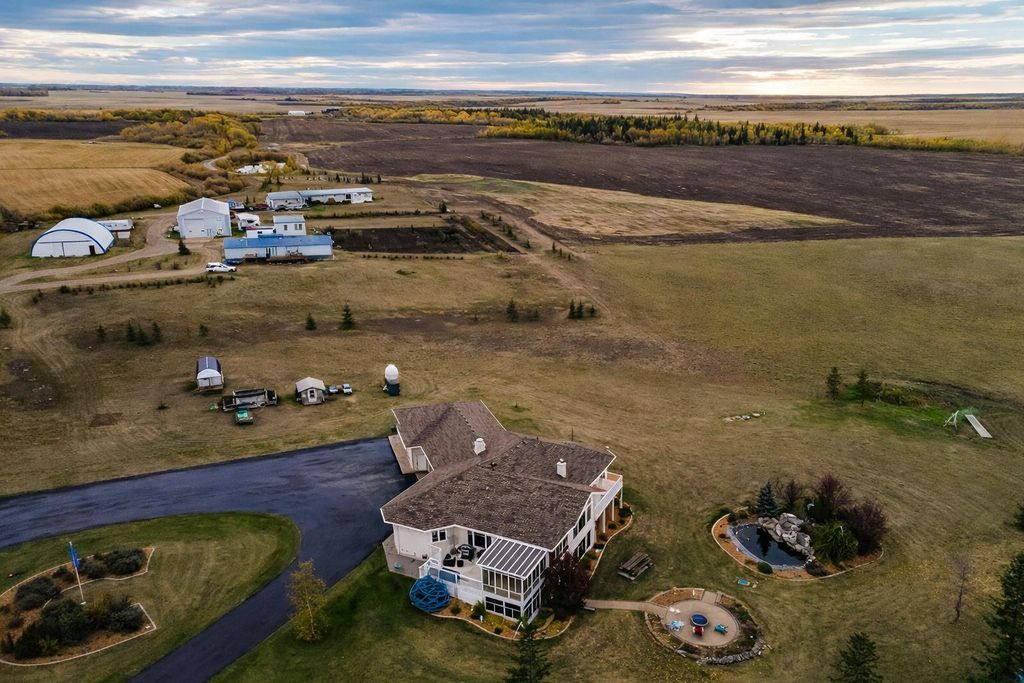 Photo of 723047 A &amp; B Range Road 54, Rural Grande Prairie No. 1, County of, AB T8X 4J6 (MLS # A2284611)