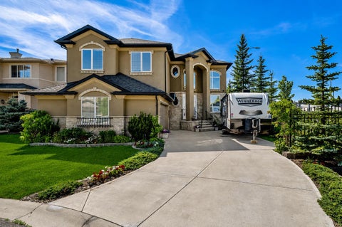 Photo of 40 Sienna Park Crescent SW, Calgary, AB T3H 5K7 (MLS # A2336258)