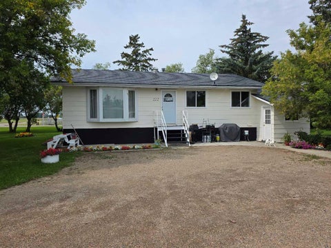 Photo of 222 2 Avenue, Rolling Hills, AB T0J 2S0 (MLS # A2354879)