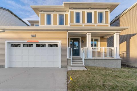 Photo of 38 Cityside View NE, Calgary, AB T3N 2N3 (MLS # A2264654) Photo of 38 Cityside View NE, Calgary, AB T3N 2N3 (MLS # A2264654)